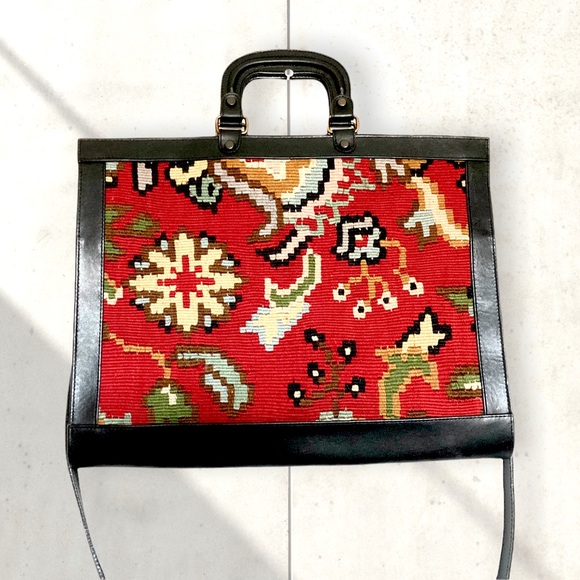 Kilim Leather Bag by Yun Art - Picture 1 of 9